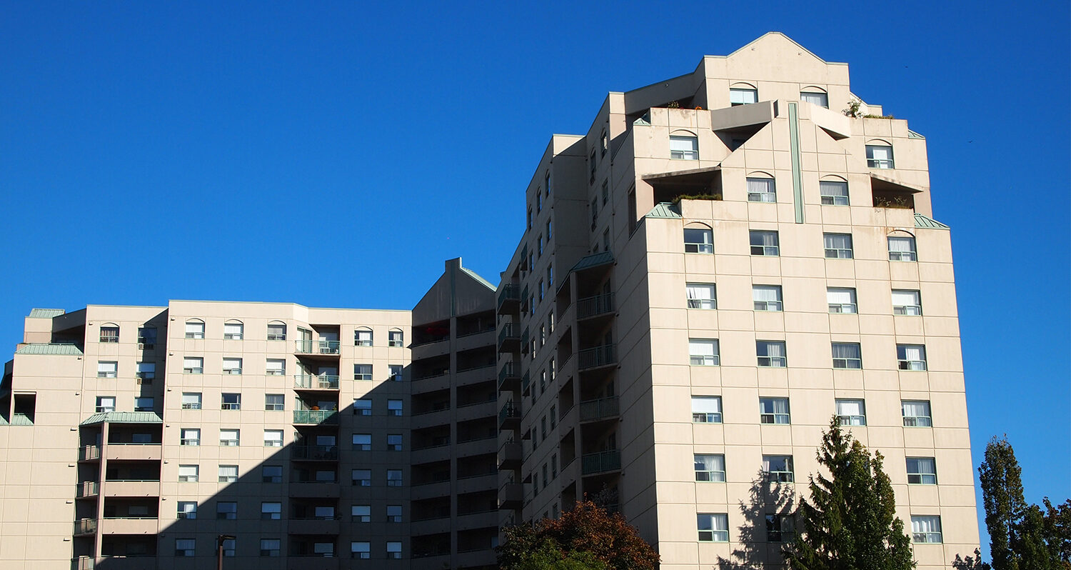 Exterior of the Pineridge Place apartment building