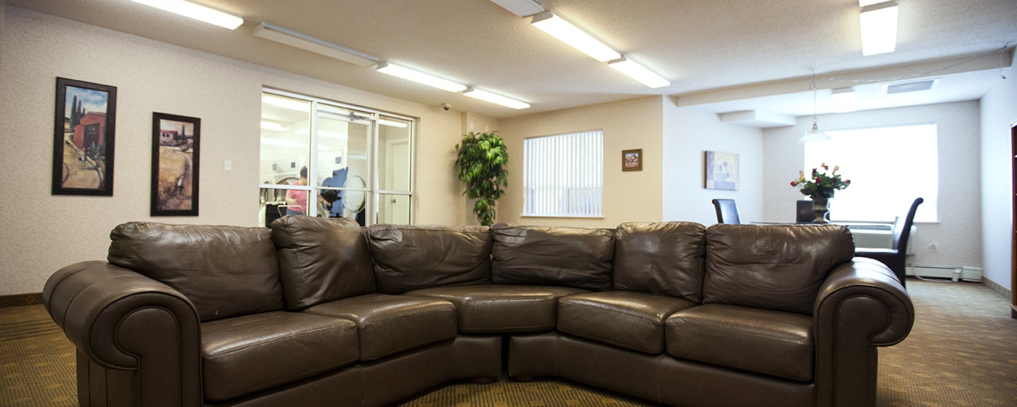 Common area at a luxury apartment for rent in London, Ontario