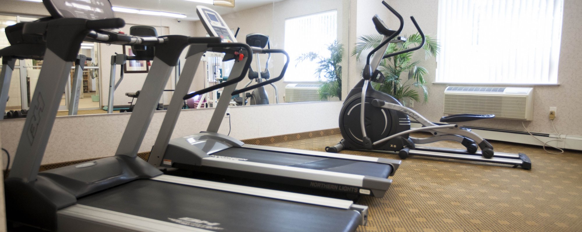 Exercise facilities at 565 Proudfoot apartments